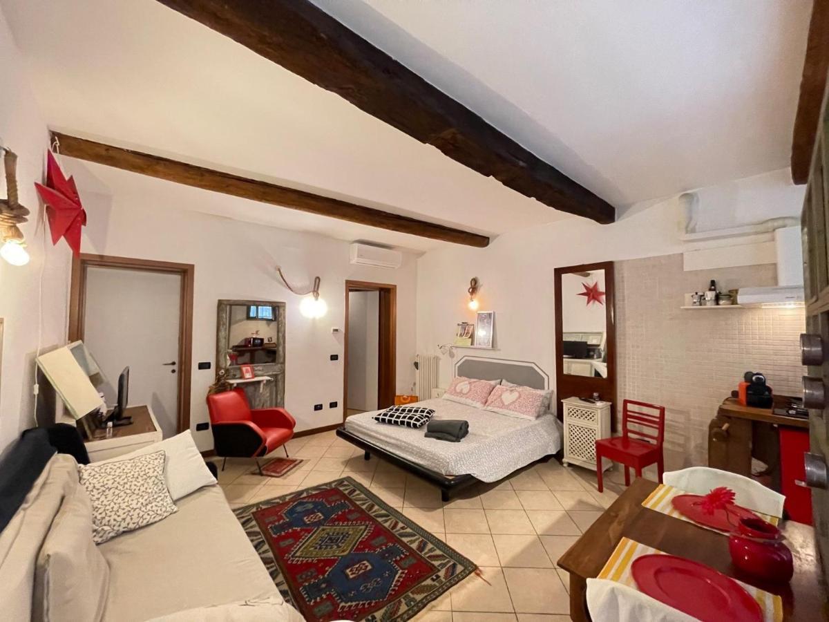 La Casa Degli Zii Διαμέρισμα Φεράρα Εξωτερικό φωτογραφία