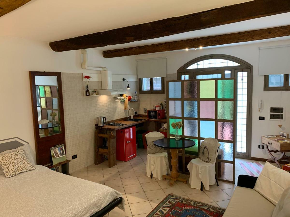 La Casa Degli Zii Διαμέρισμα Φεράρα Εξωτερικό φωτογραφία